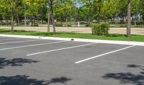 Aménagement de parkings en enrobé à L'Isle-d'Abeau