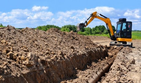 Quels est l'objectif des travaux préparatoires avant terrassement ?