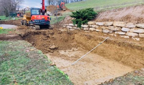 Entreprise pour le terrassement de terrain avant construction de piscine Mions 